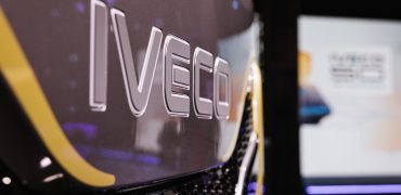 IVECO S-Way Limited Edition Anniversario_detail