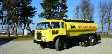 Fiat 682 N2 Supercortemaggiore