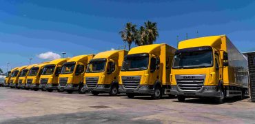 Logistica handling acquistati 30 DAF XB DSC00308